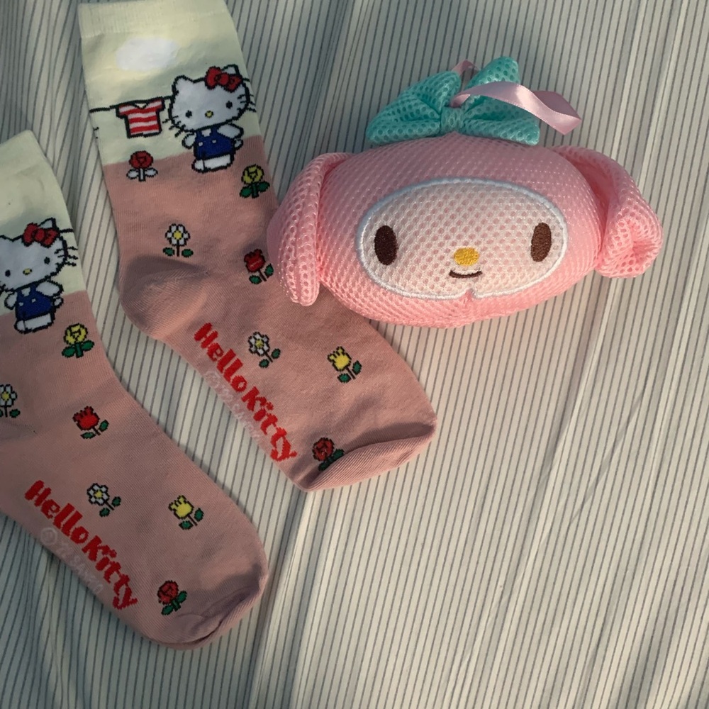 Sanrio socks and bath sponge